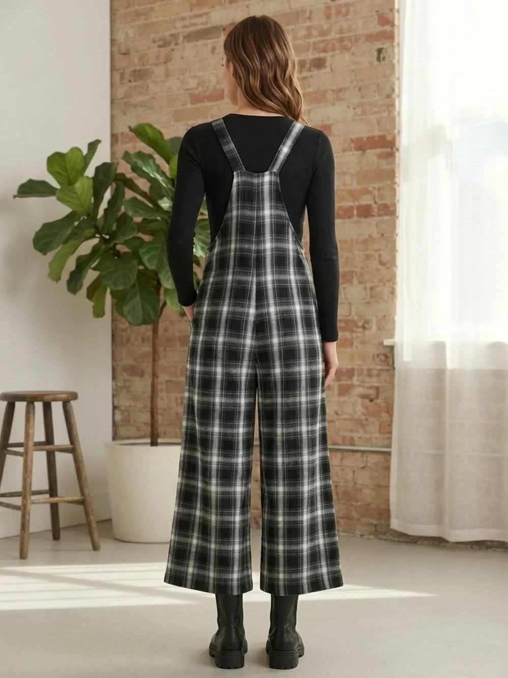 SHEIN Plaid Overall Jumpsuit M Black/White EUC
